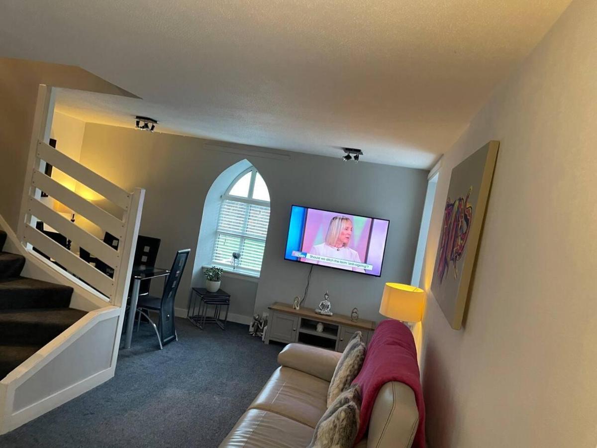 Rural Chapel Cottage Near Airport Bar & Hot Tub 애버딘 외부 사진